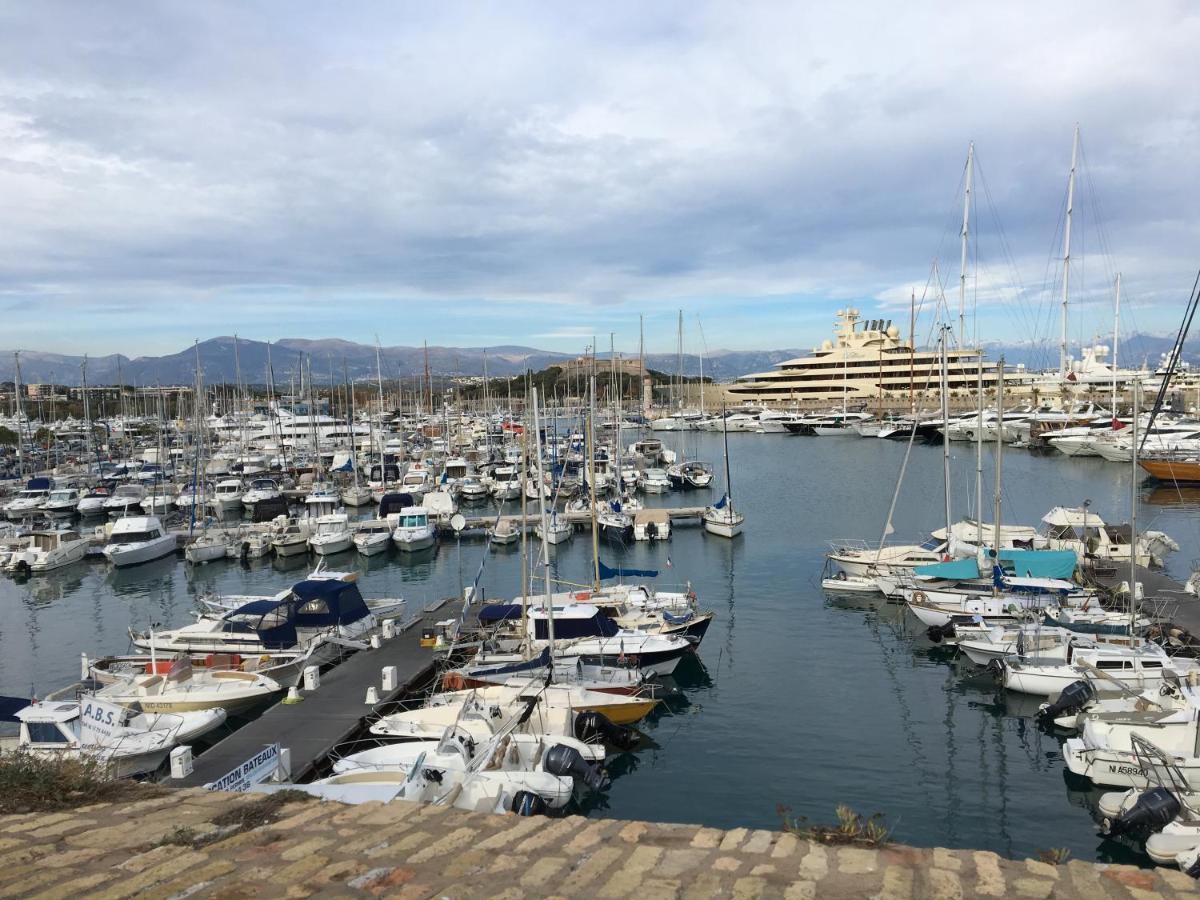 Charmant Studio Vieil Antibes Apartment Exterior photo